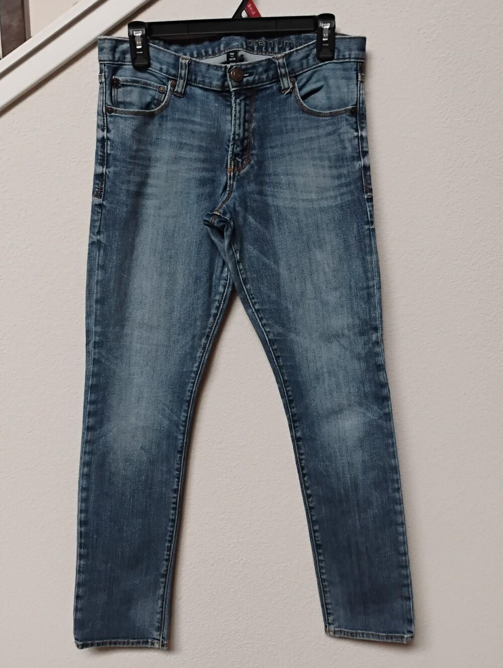 GAP Skinny Men’s Jeans in Medium Blue Wash 31x30